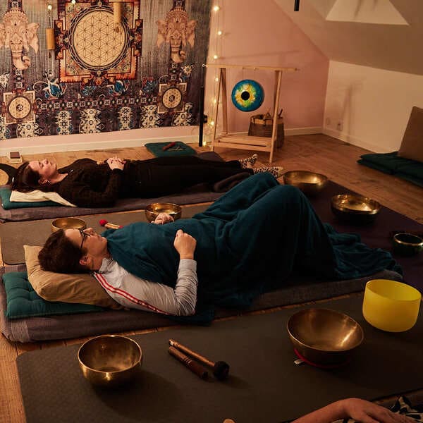 Bain sonore à trois personnes